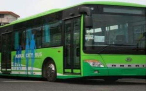 南昌与重庆公交广告全解析 车身、LED屏价格、形式与折扣指南